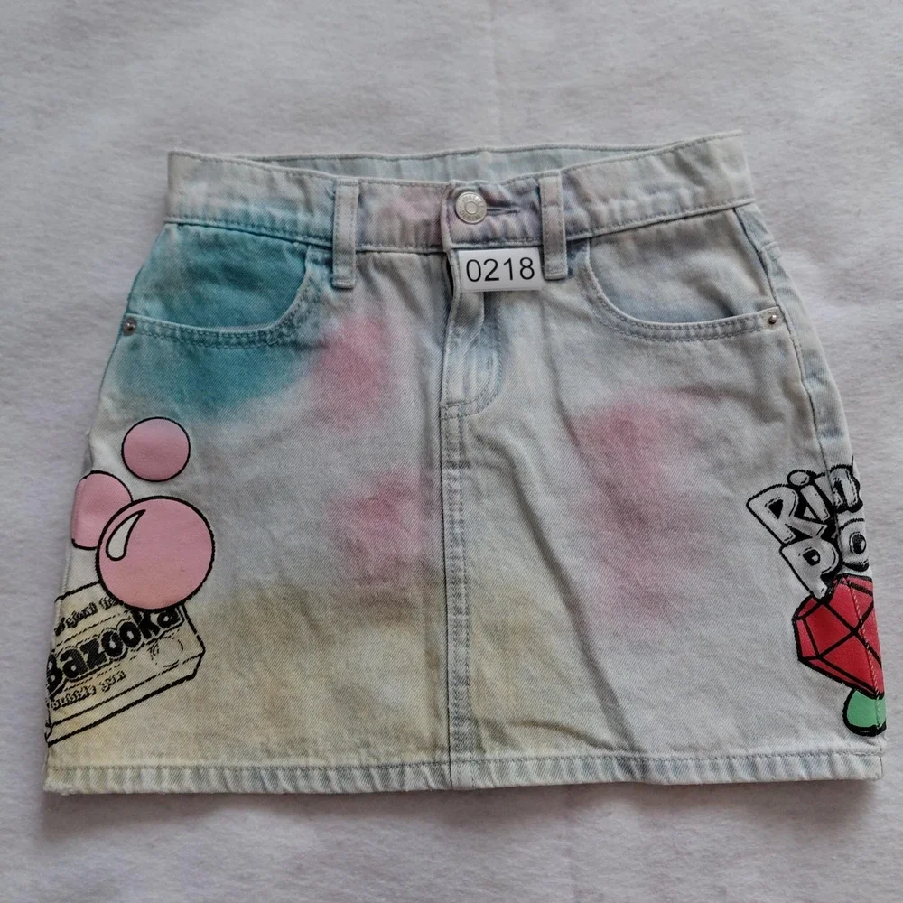 Justice Girls Tie Dye Denim Mini Skirt Size 8 Ring Pop Bazooka Graphics LTWASH